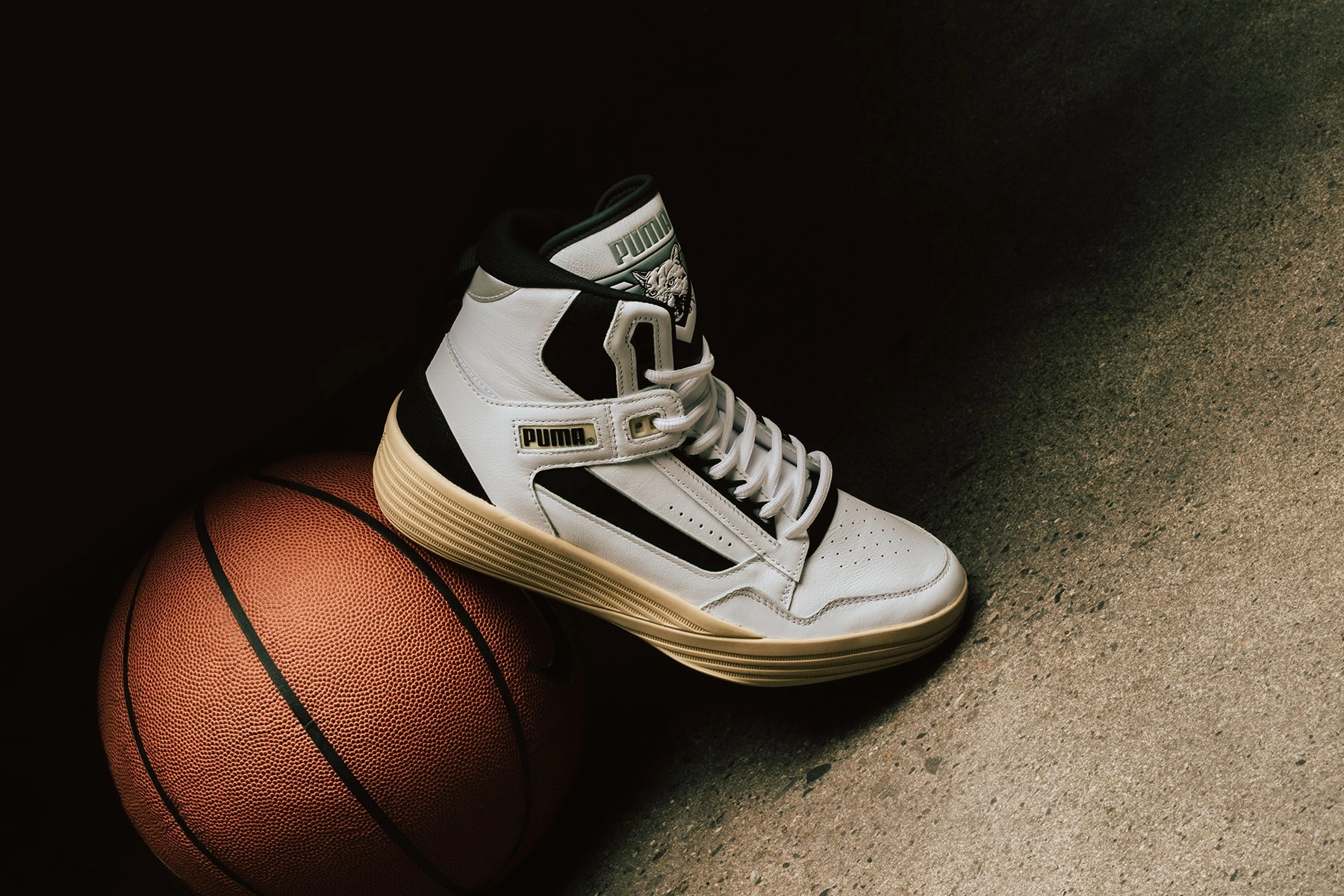 Clyde All Pro Kuzma Mid - White/Pebble Puma Suede Street Sneakers
