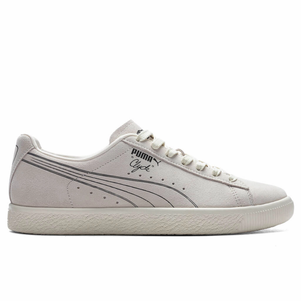 Clyde NO. 1 - Frosted Ivory/Smokey Gray Puma shoes with suede and modern shape
