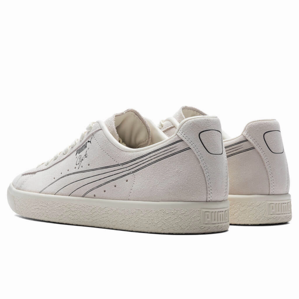 Clyde NO. 1 - Frosted Ivory/Smokey Gray Puma Suede Street Sneakers