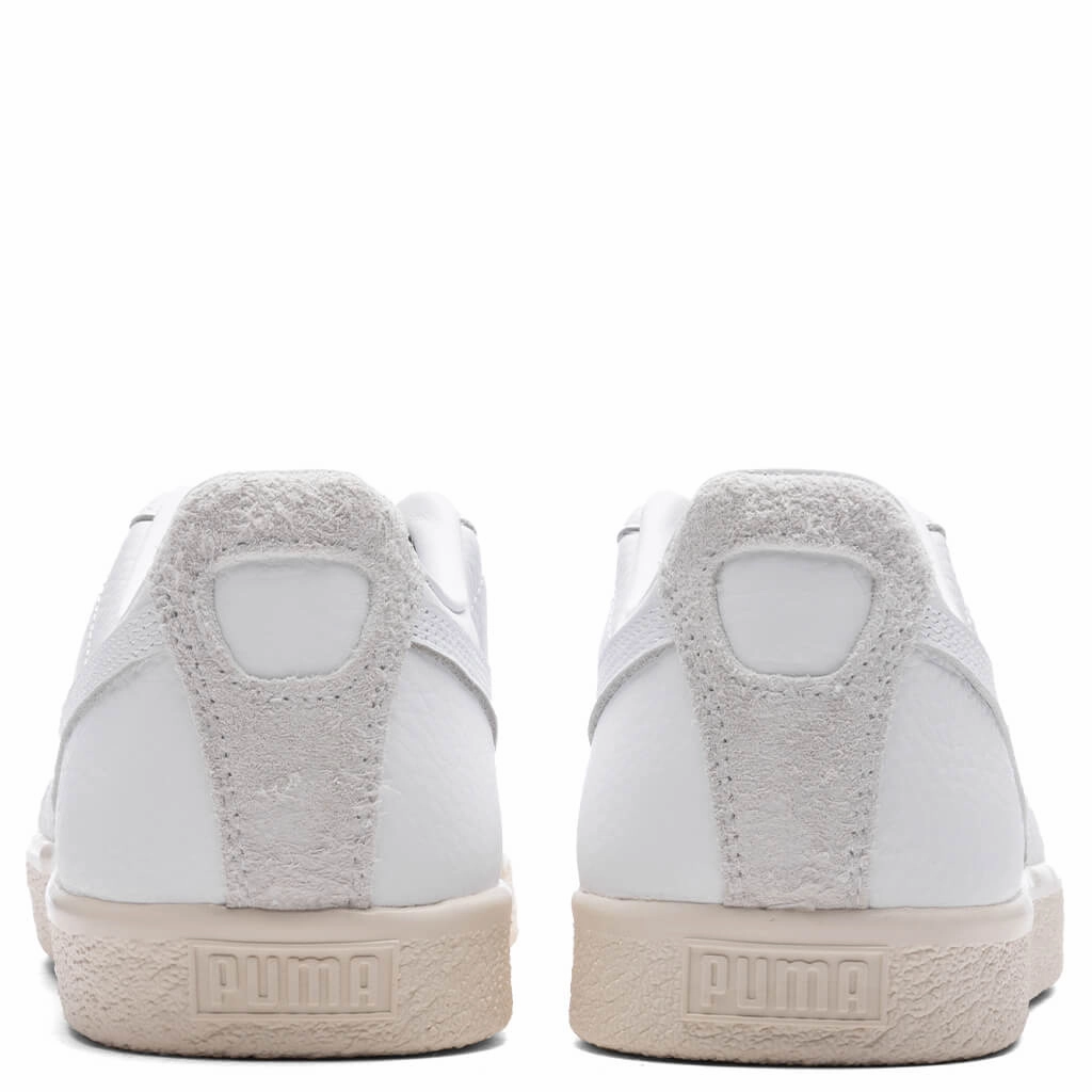 Clyde Premium - White/Frosted Ivory Puma Everyday Style Shoes