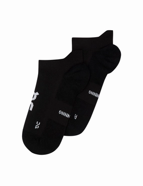 Core Run Sock Low 2P - Black On athletic shoes with speedboard support