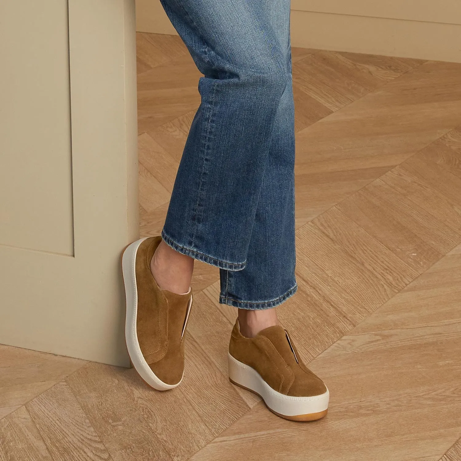 Drama: Tan Suede