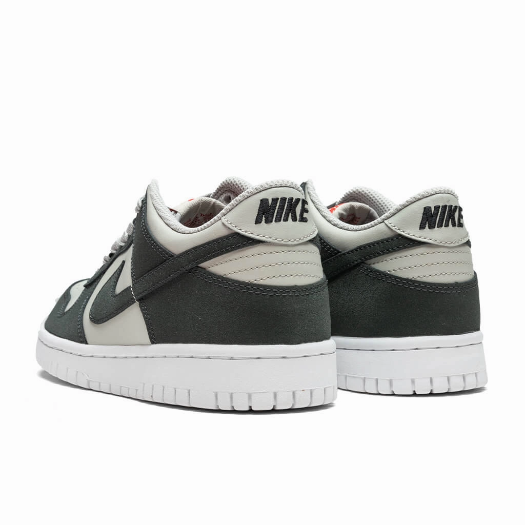 Dunk Low Hf (GS) - Light Iron Ore/Anthracite/White/Gym Red Nike Lightweight Everyday Shoes