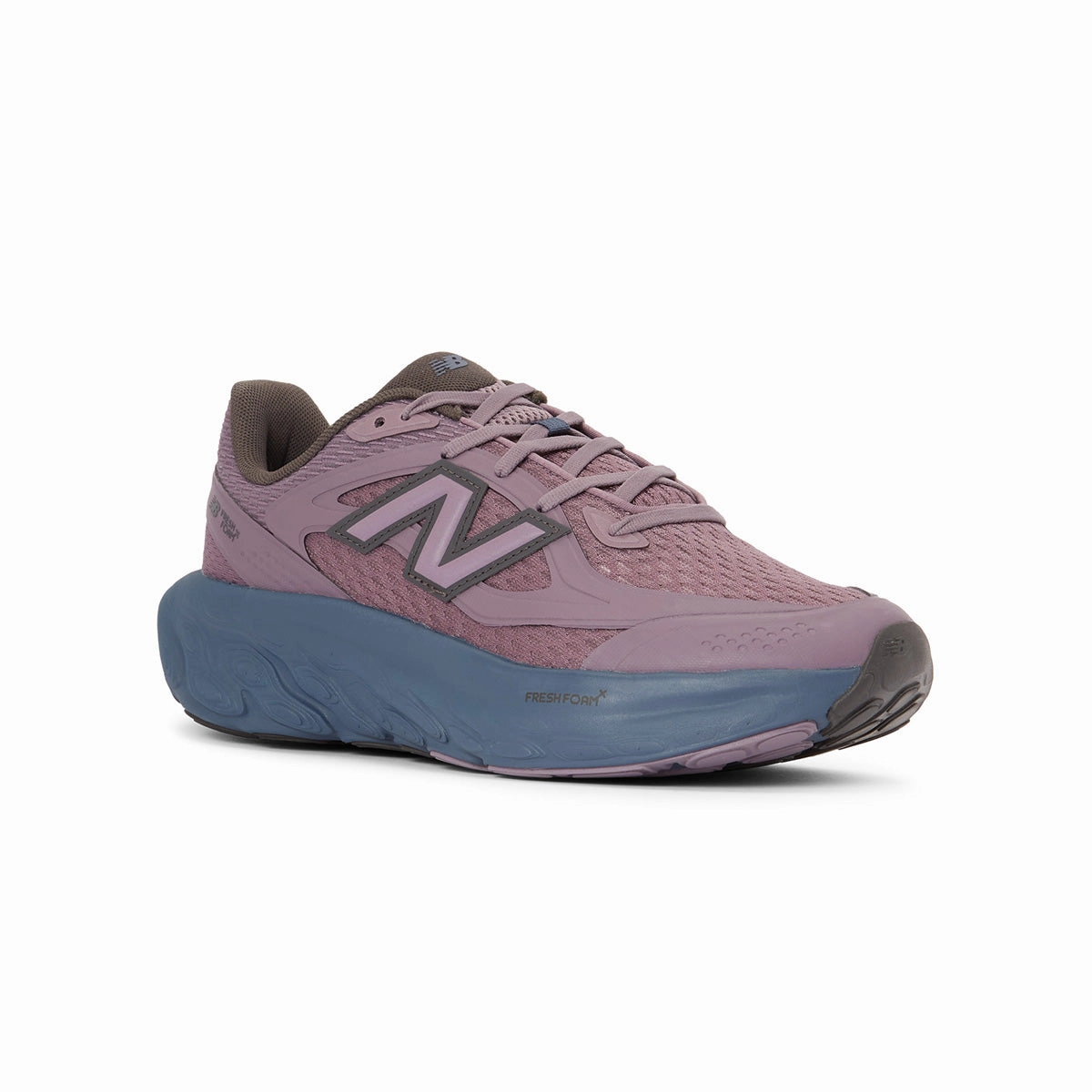 FF Trainer 'Dark Ice Wine' New Balance sneaker close-ups