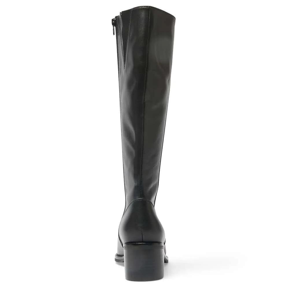 Fortress Boot in Black Leather