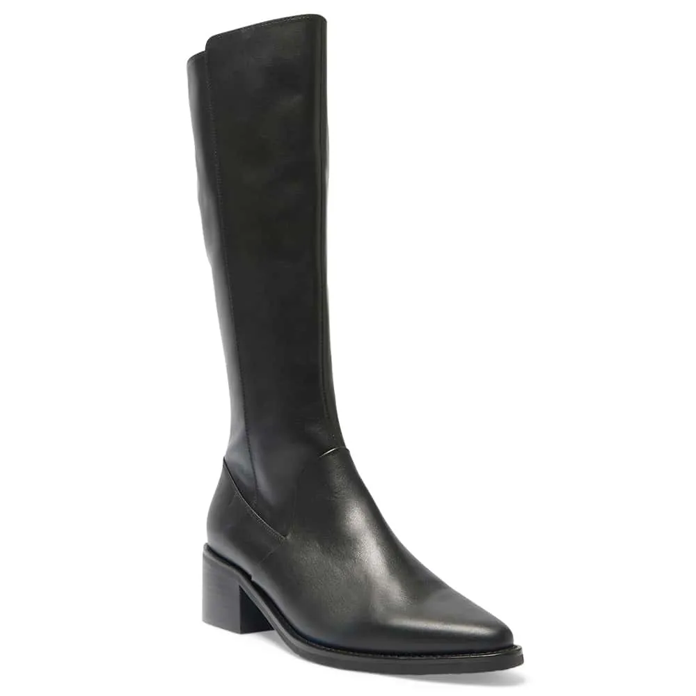 Fortress Boot in Black Leather