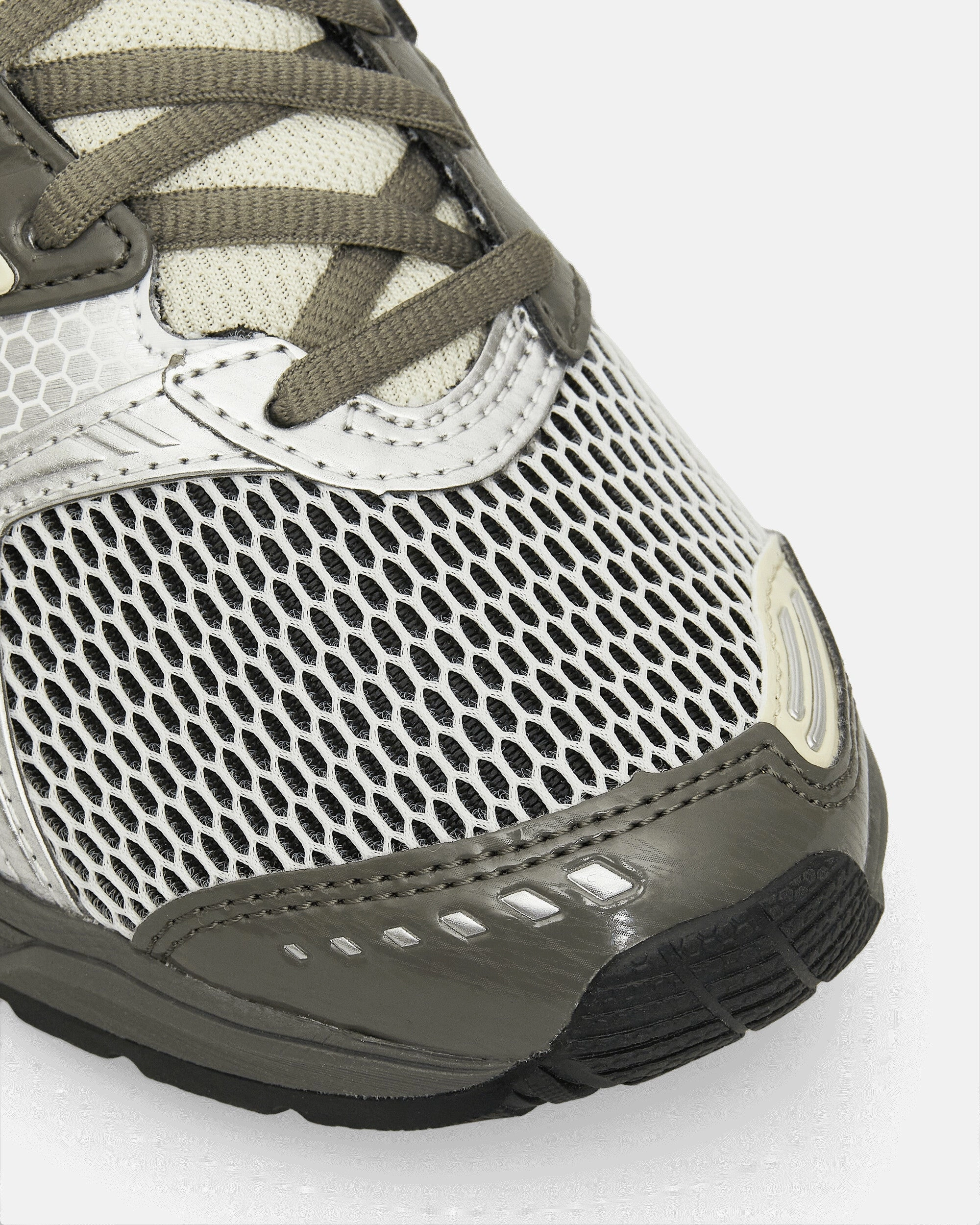 GEL-DS Trainer 14 Sneakers Truffle Grey / Pure Silver Cushion Running