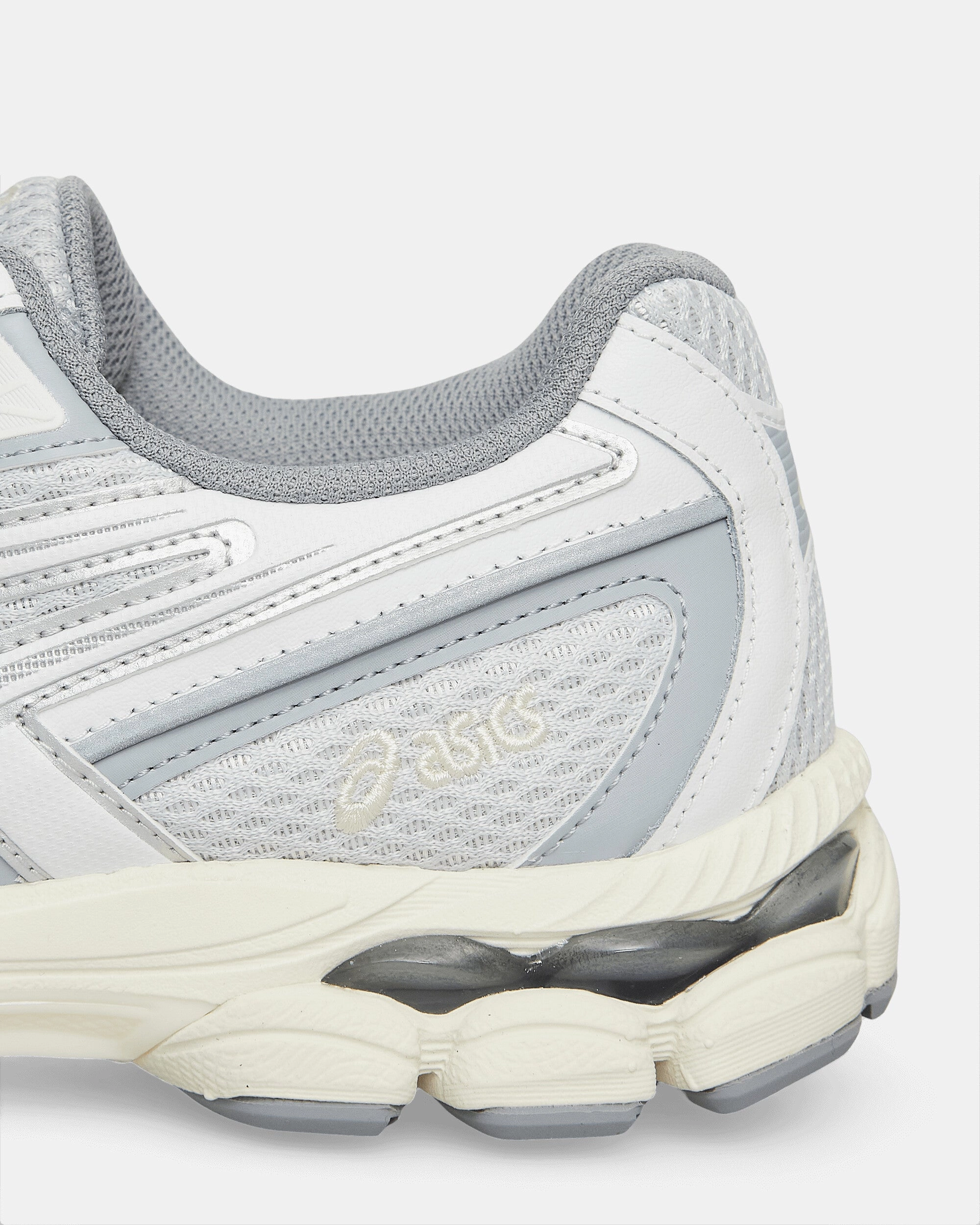 GEL-NYC 2055 Sneakers Glacier Grey / White Cushion Running