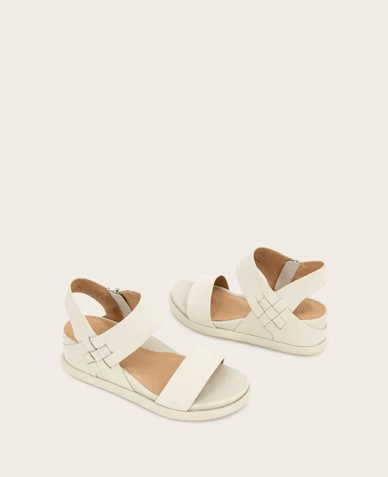 GENTLE SOULS - Jolisa Leather Woven Detail Wedge