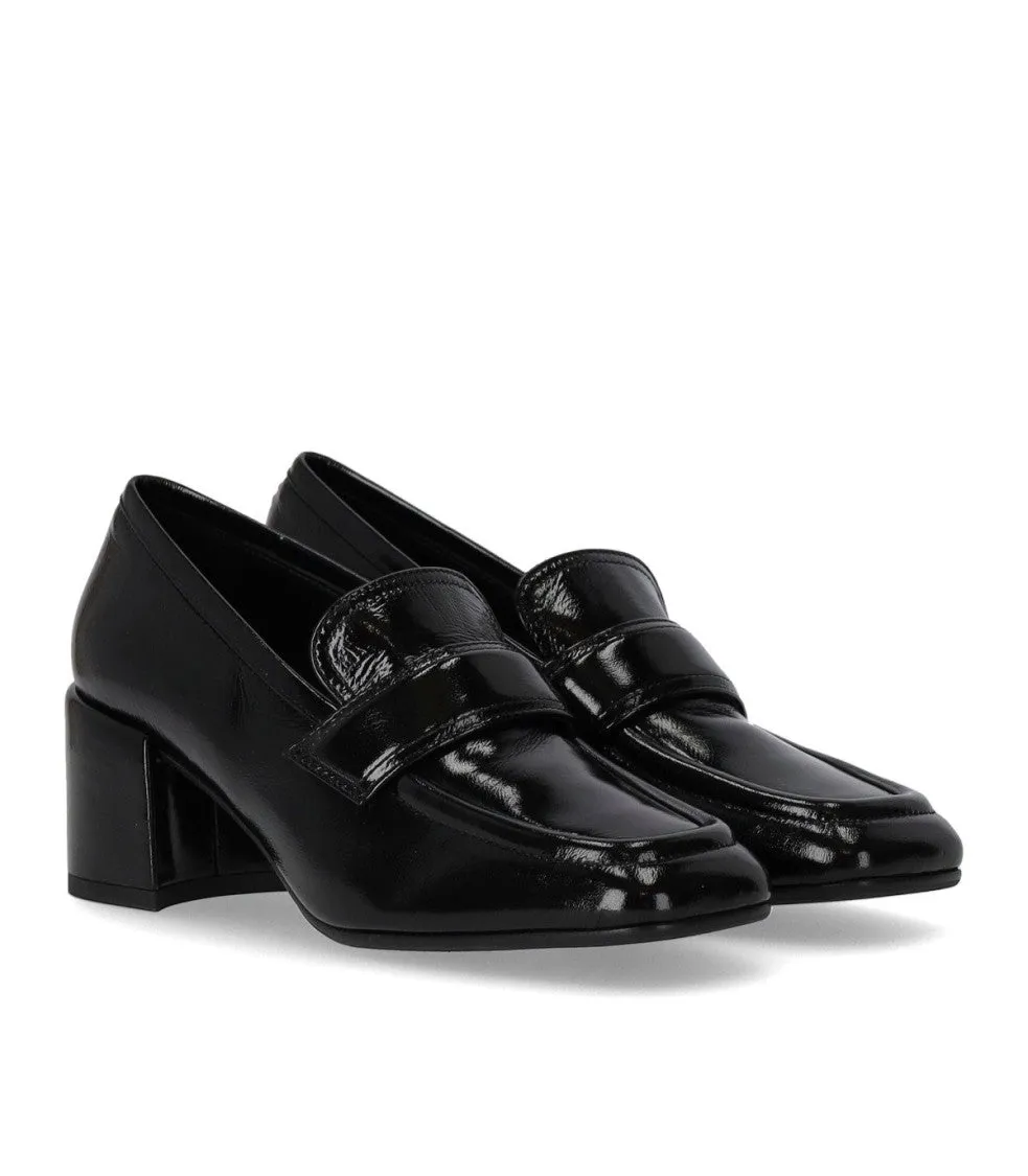 Glaze Black Heeled Loafer