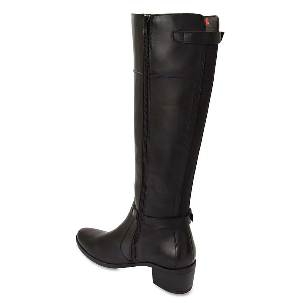 Hamish Boot in Black Hi Shine Leather