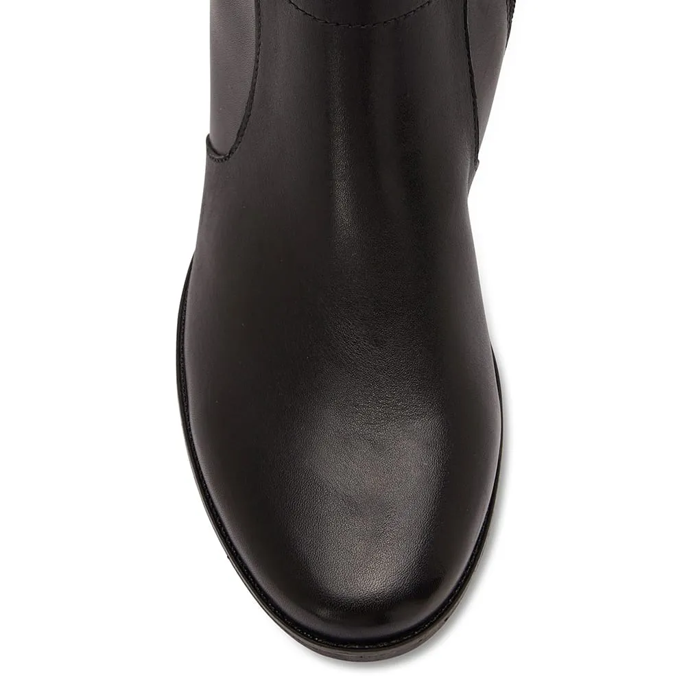 Hamish Boot in Black Hi Shine Leather