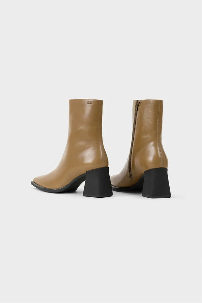 HEDDA BOOTS SIZE 35