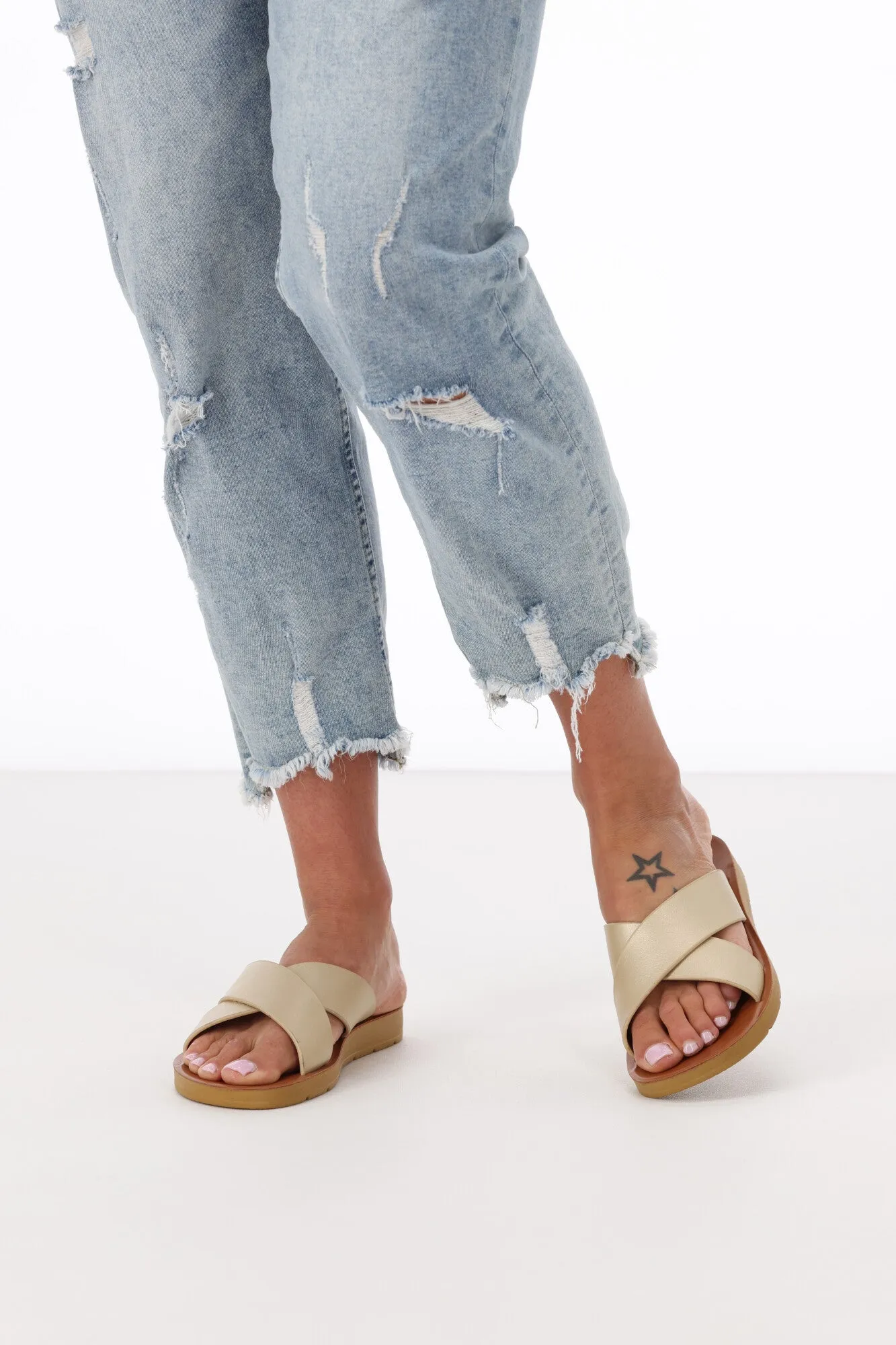 Hinako Vanessa Sandal Gold
