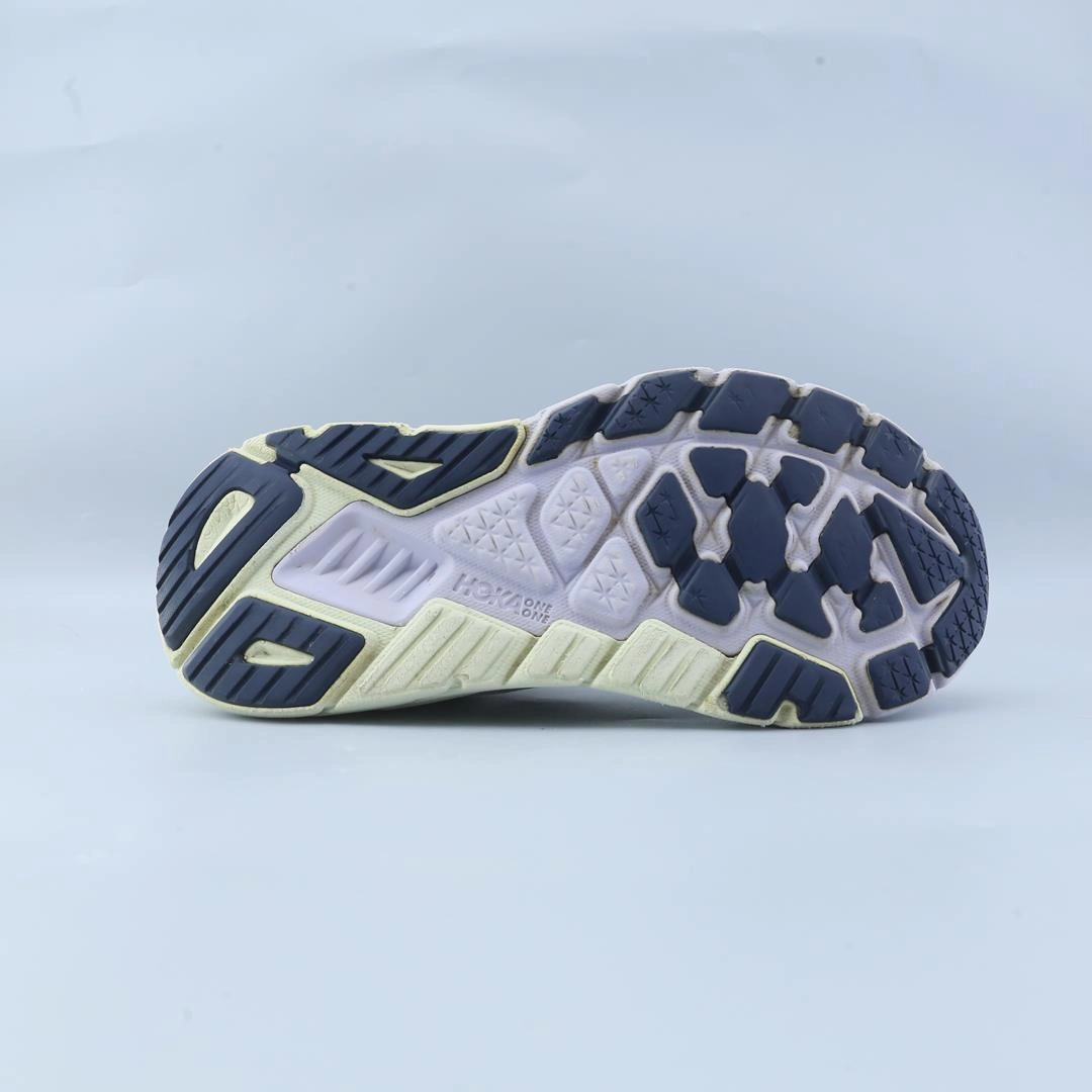 HOKA ONE ONE ARAHI 5 Hoka running shoe visuals