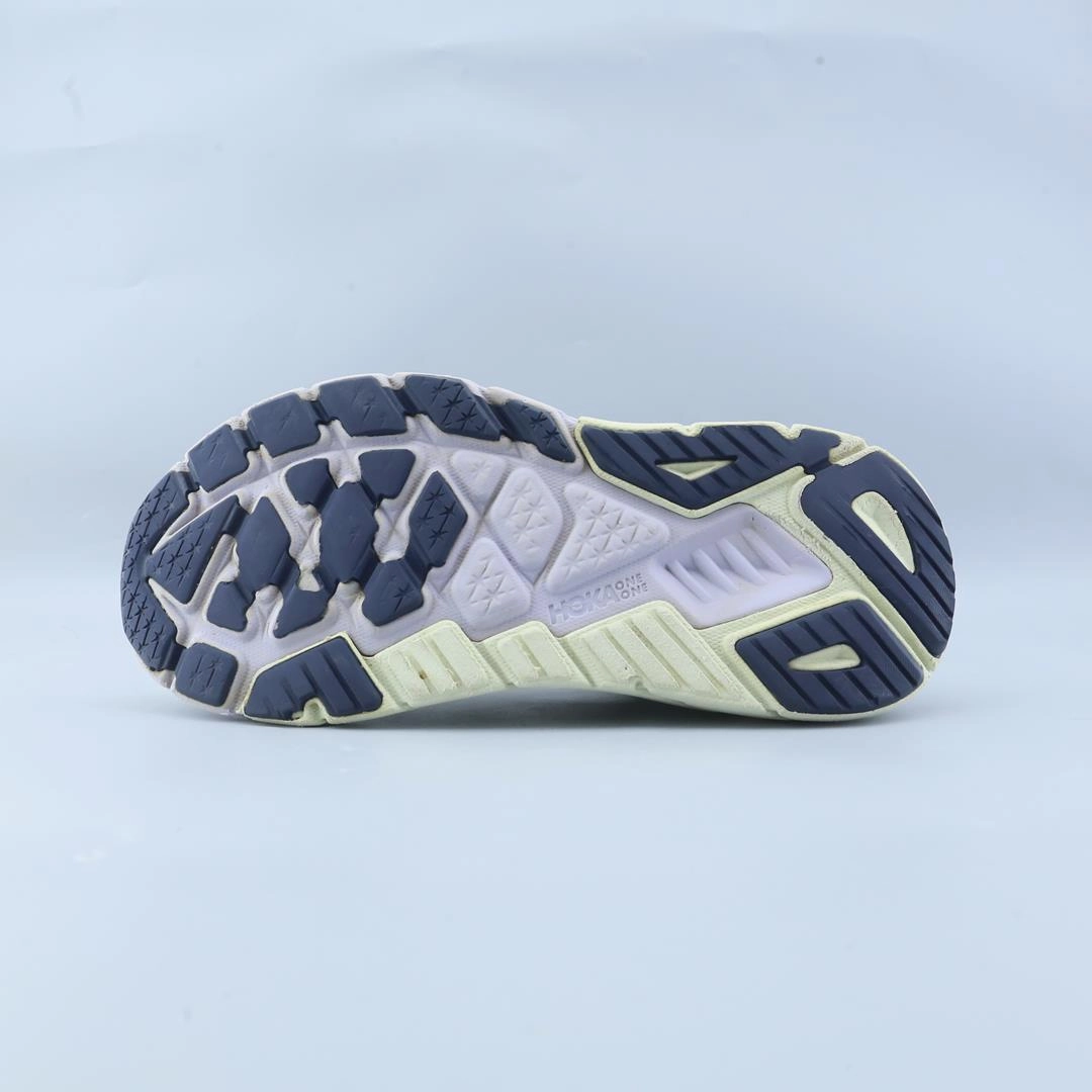 HOKA ONE ONE ARAHI 5 Hoka running shoe visuals