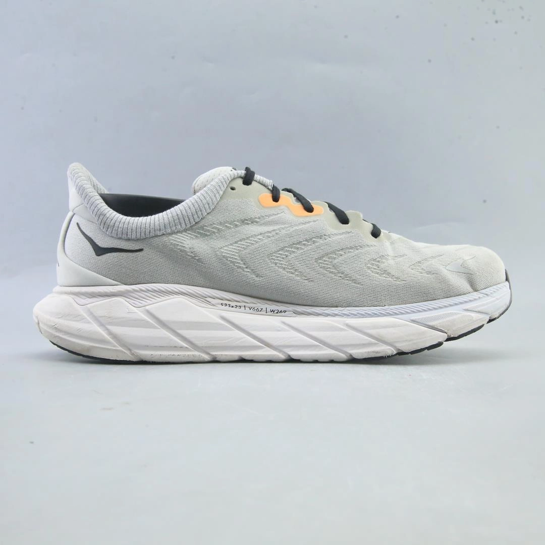 HOKA ONE ONE ARAHI 6 Hoka running shoe visuals