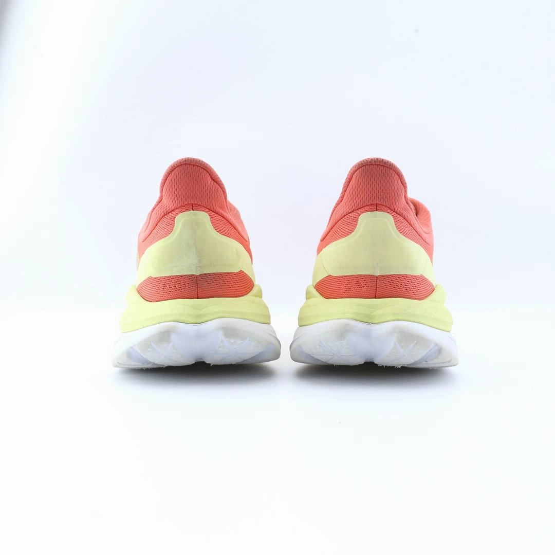 HOKA ONE ONE MACH 4 Hoka running shoe visuals