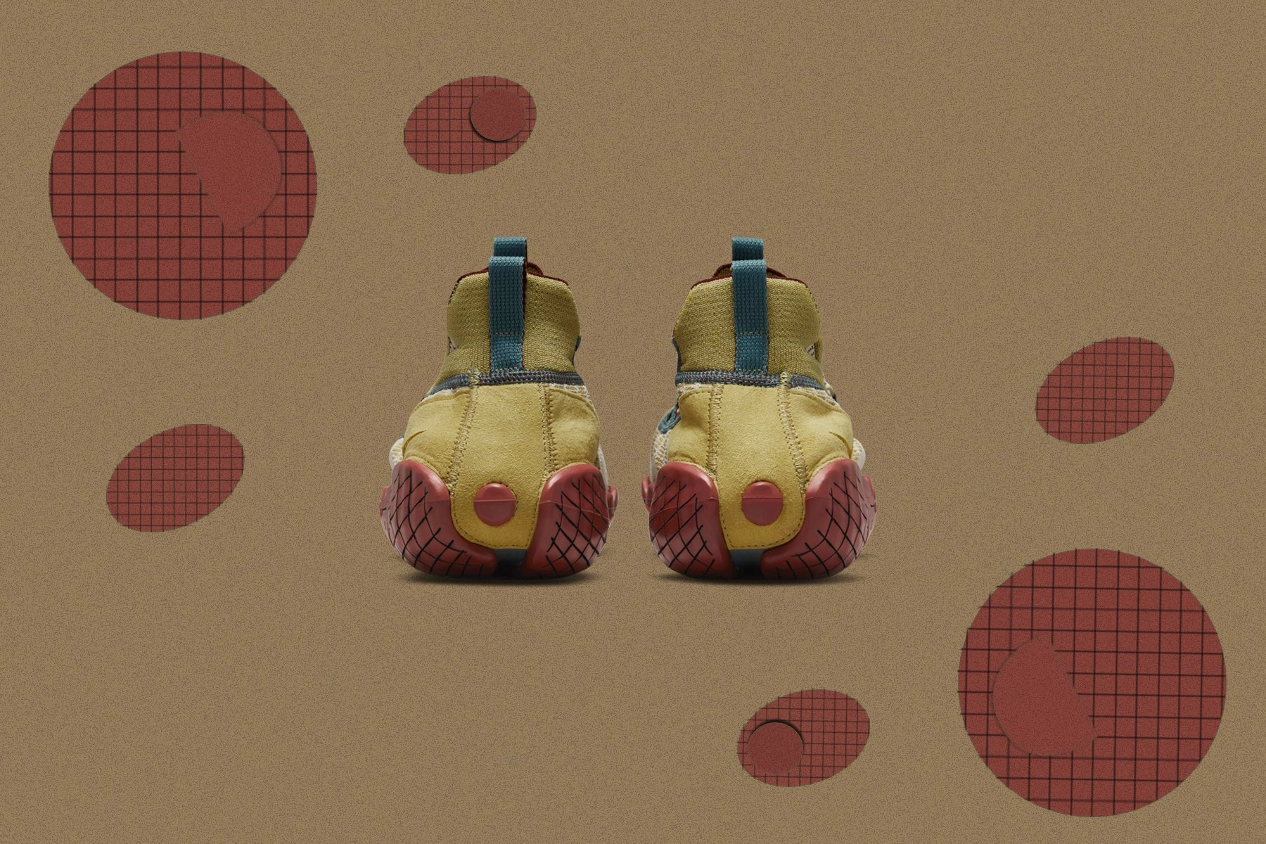 iSPA Link - Barley/Desert Moss/Redstone Nike trainers with responsive foam
