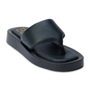 Izzie Sandals In Black
