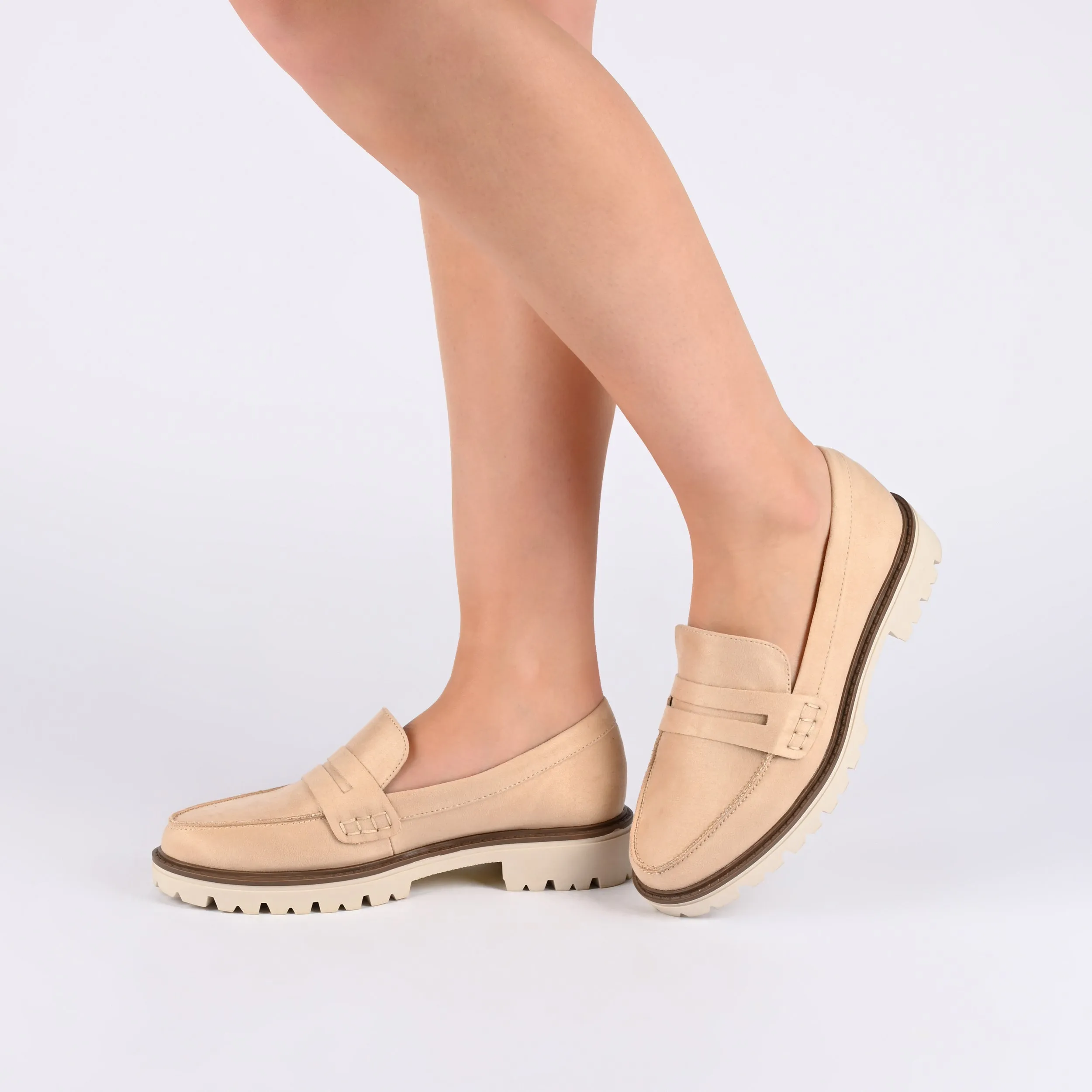 Journee Collection Women's Tru Comfort Foam Narrow Width Kenly Flats
