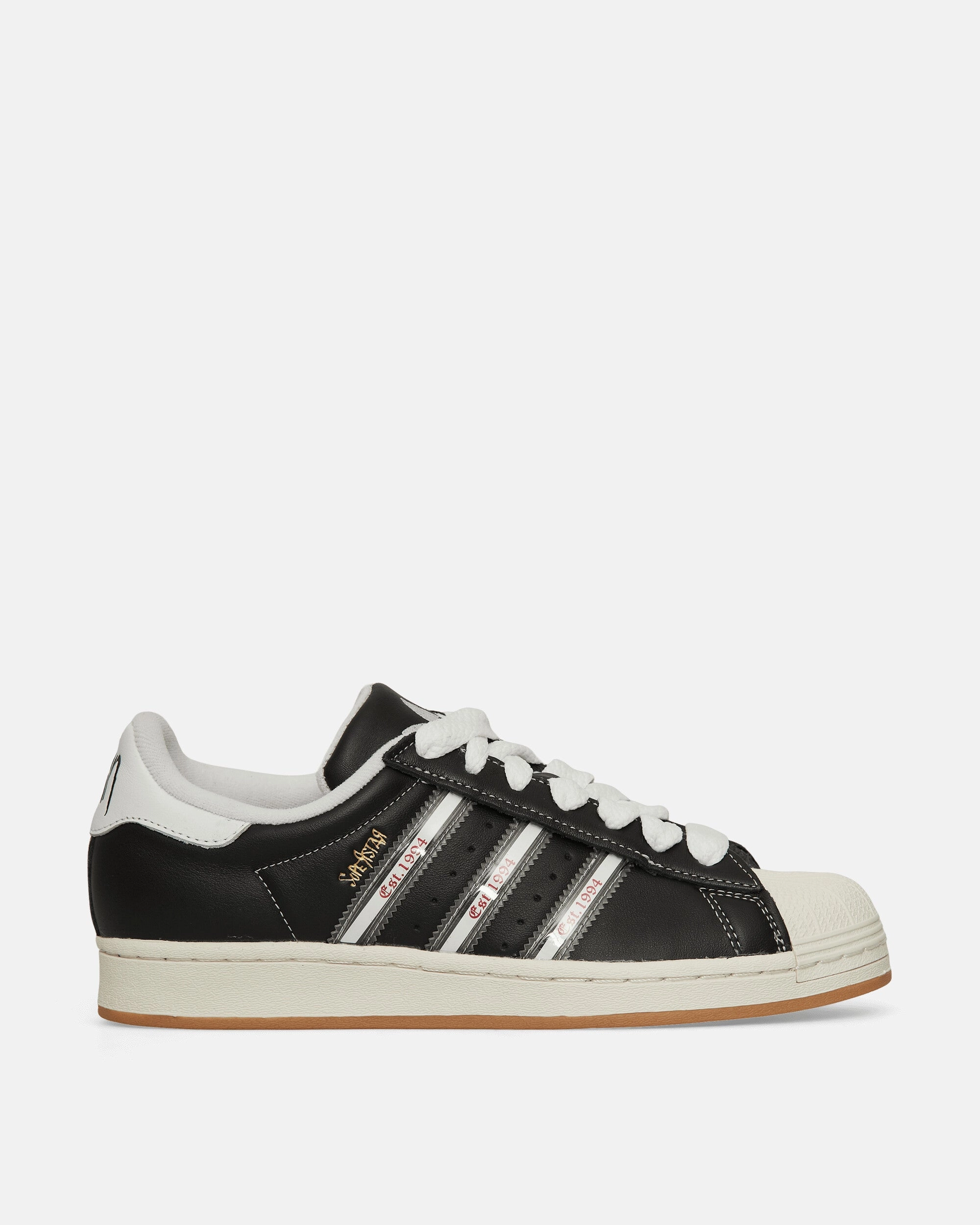 KoRn Superstar Sneakers Core Black Adidas sneakers for everyday comfort