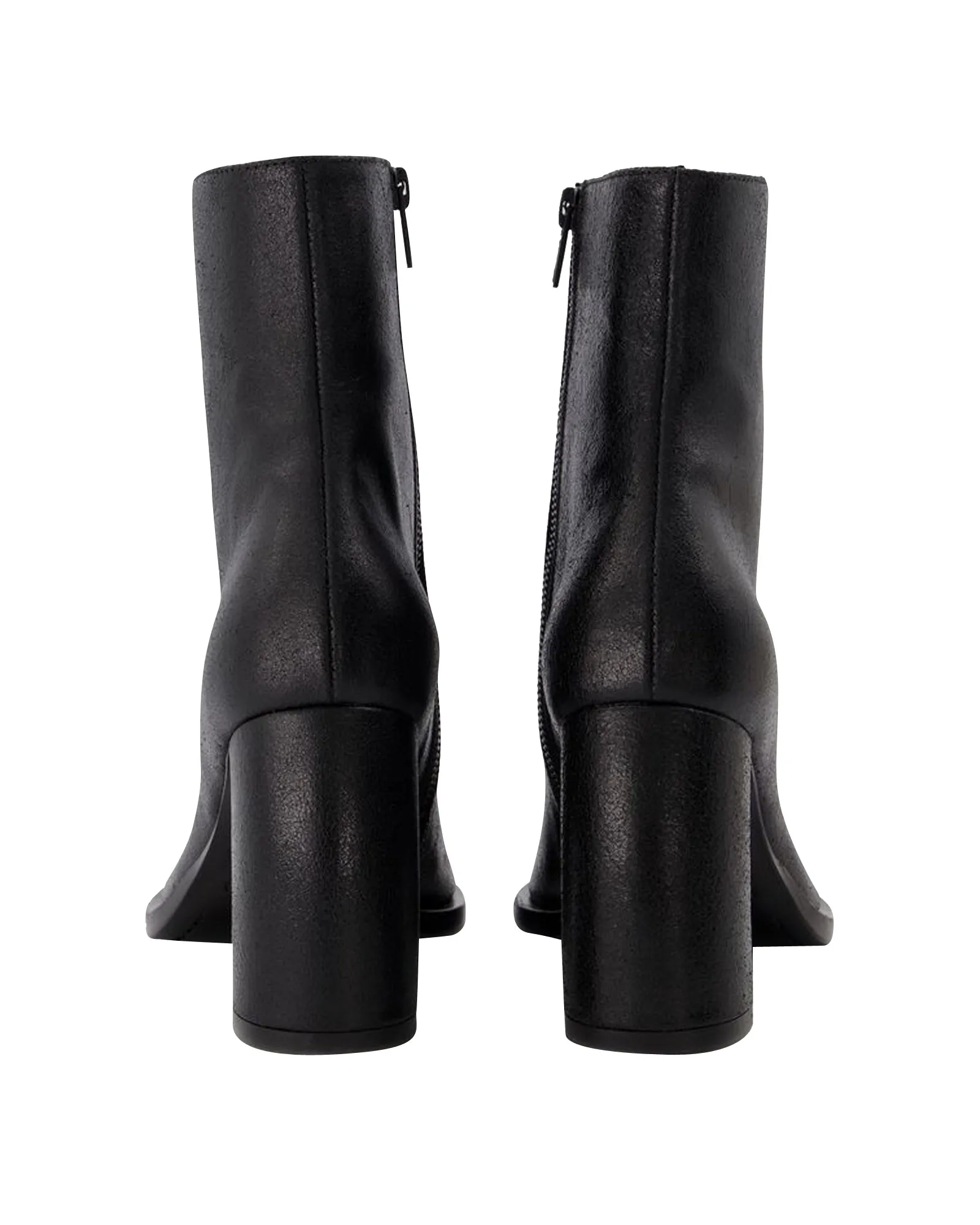 Lisa Ankle Boots in Black Leather