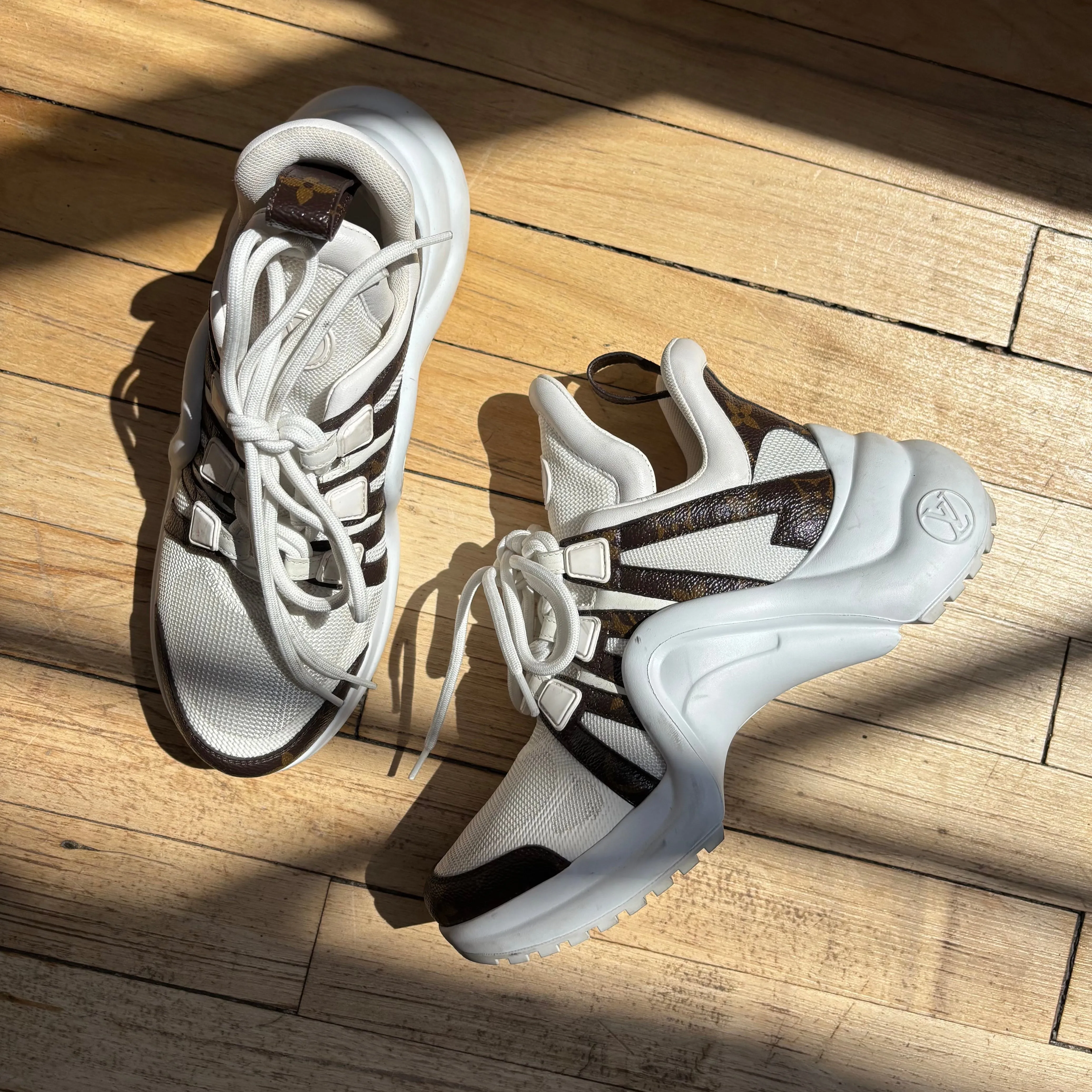 Louis Vuitton 'LV Archlight' Sneakers - Women's 36