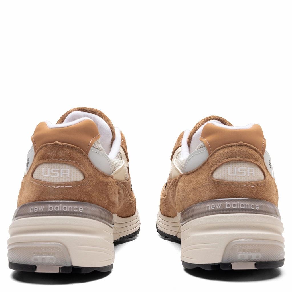 Made In USA 992 - Sweet Caramel/Calcium New Balance Sport & Comfort Shoes