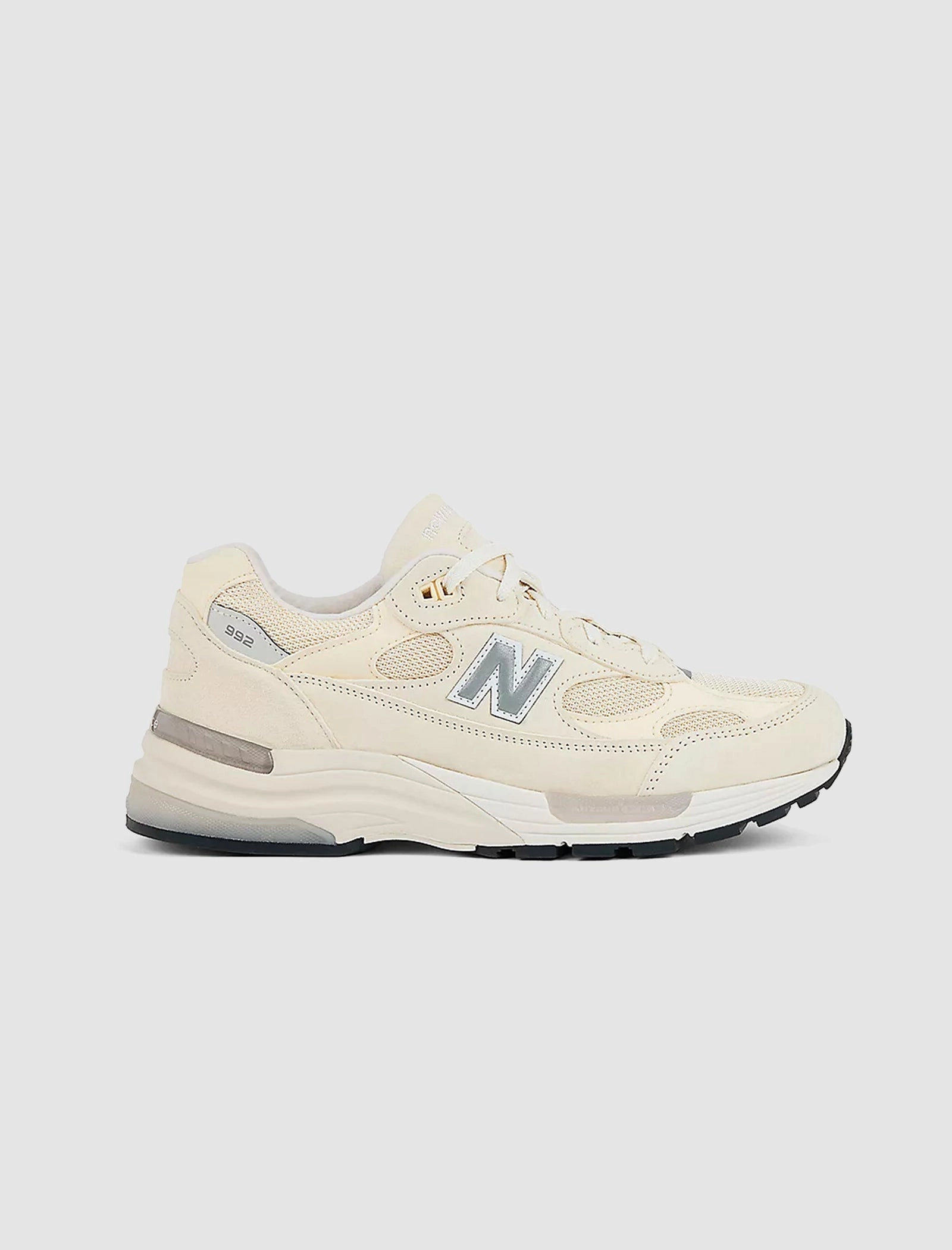 MADE IN USA 992 CORE "CALCIUM" new balance trending sneaker styles