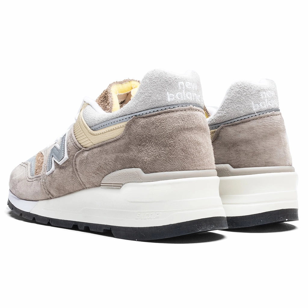 Made in USA 997 - Light Mushroom/Mirage Gray New Balance Sport & Comfort Shoes