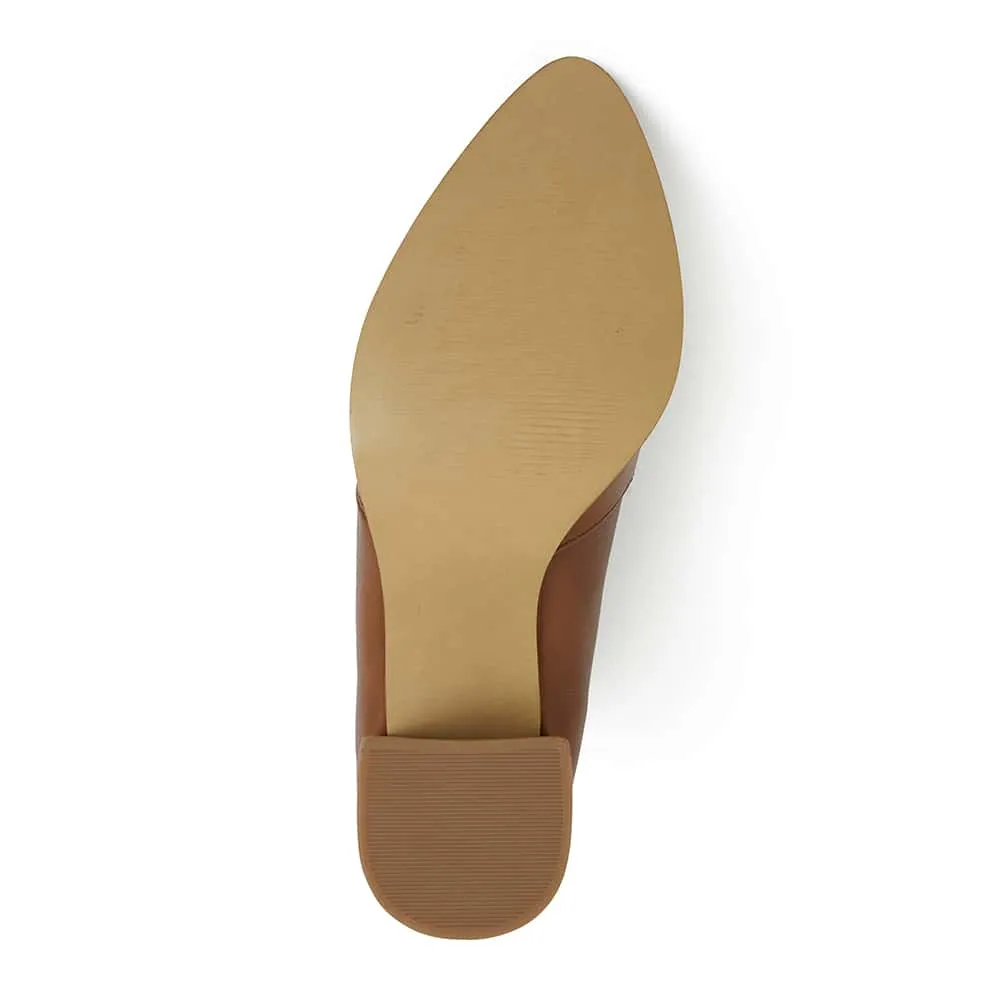 Magic Boot in Mid Brown Leather