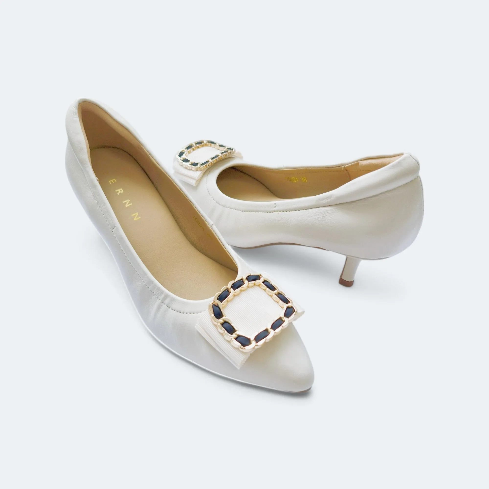 Manon Low Heel