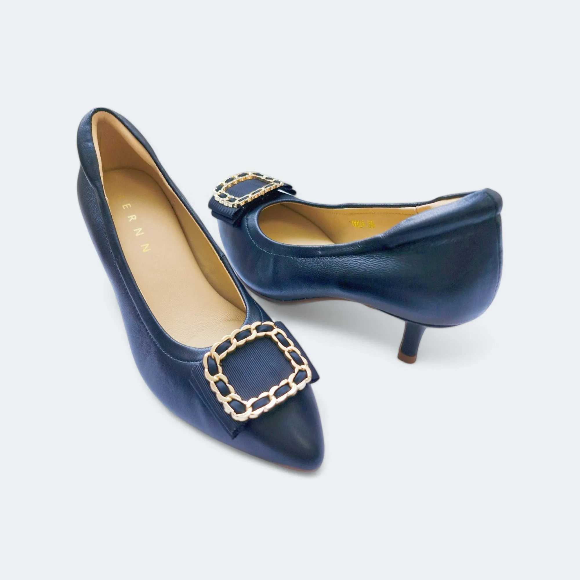 Manon Low Heel
