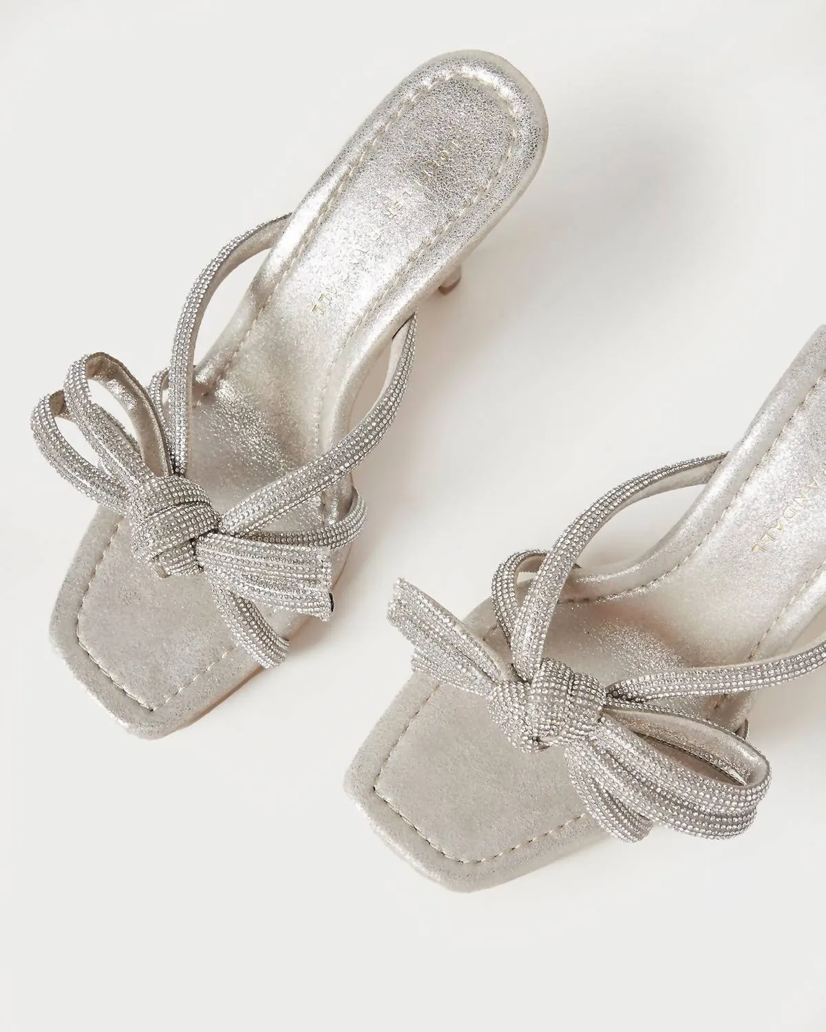 Margi Bow Heel In Cappuccino