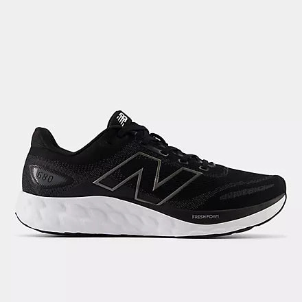 Men's 680 V8 New Balance shoe variations