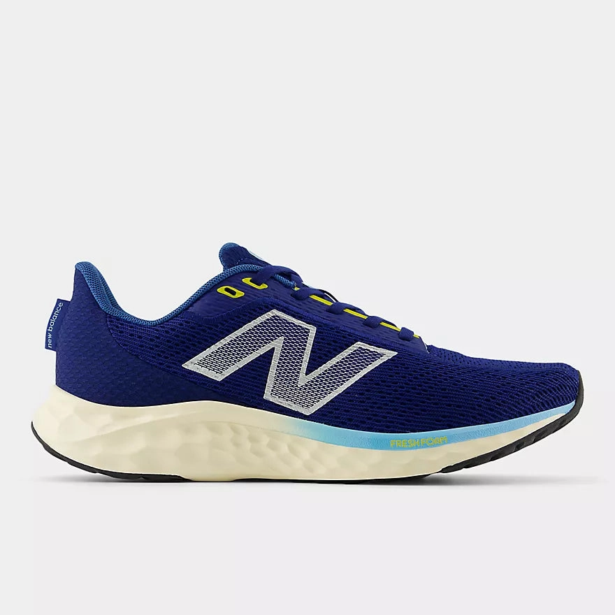 Men's Arishi V4 New Balance shoe variations