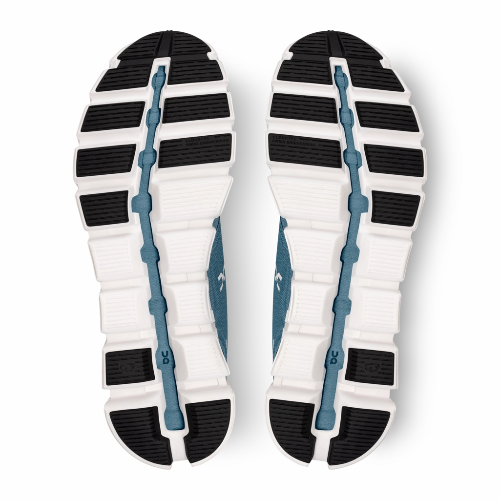 Men's Cloud 5 On versatile athletic shoe designs