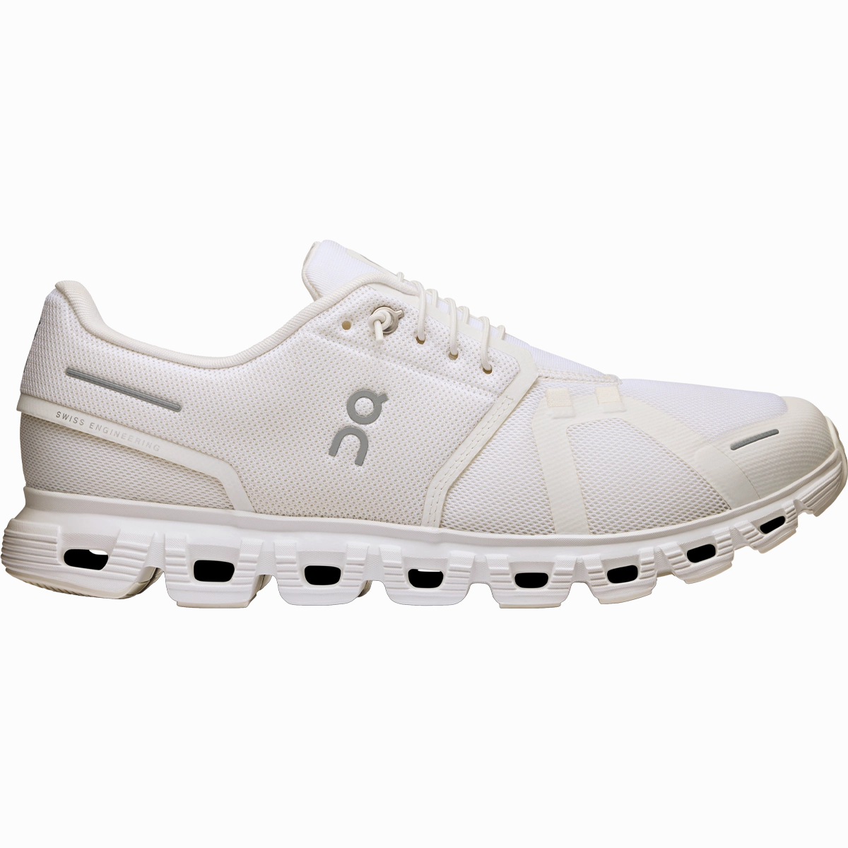 Men's Cloud 6 On versatile athletic shoe designs
