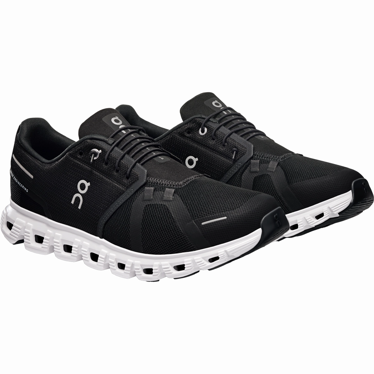 Men's Cloud 6 On versatile athletic shoe designs