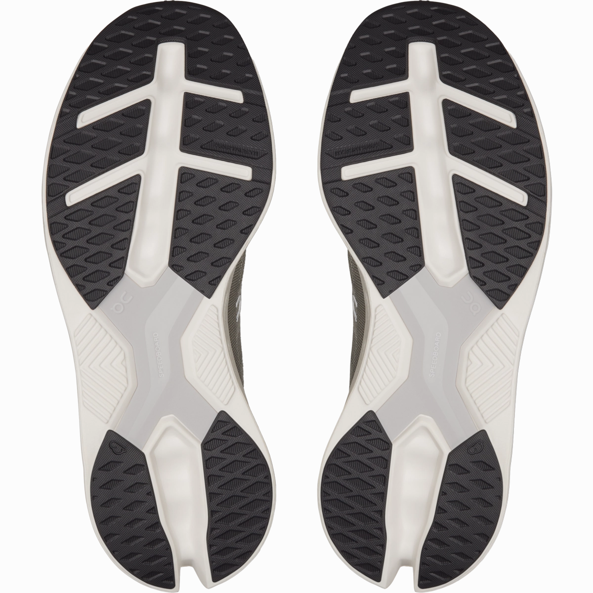 Men's Cloudeclipse On versatile athletic shoe designs