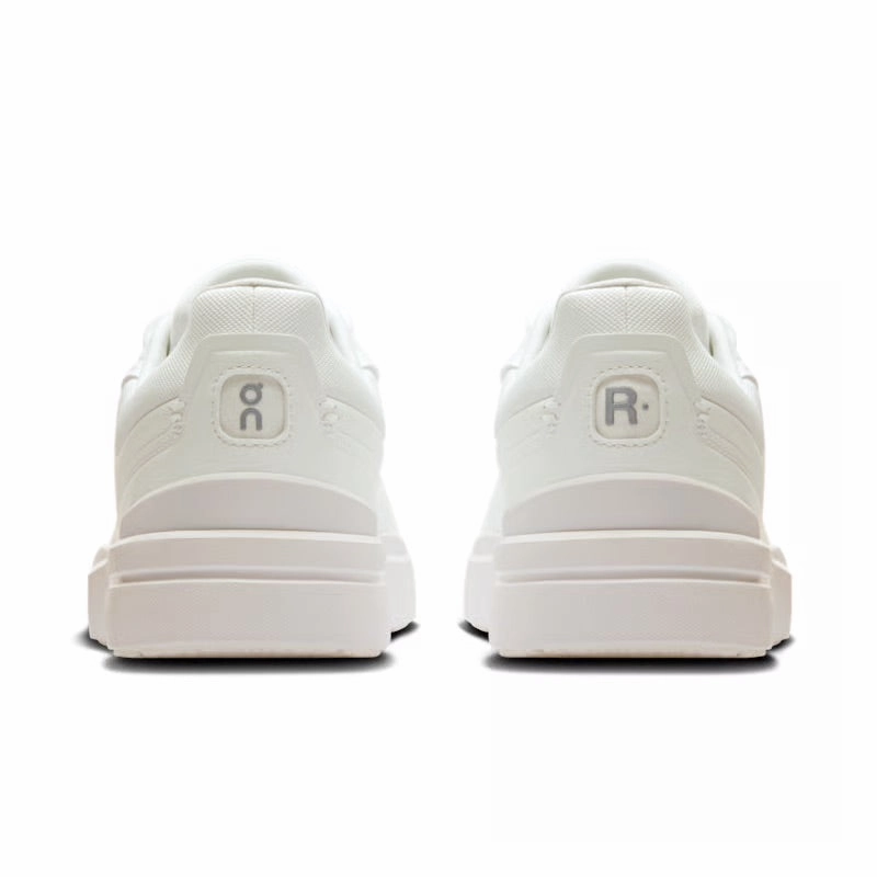 Men's The Roger Advantage Lightweight Outdoor Shoes
