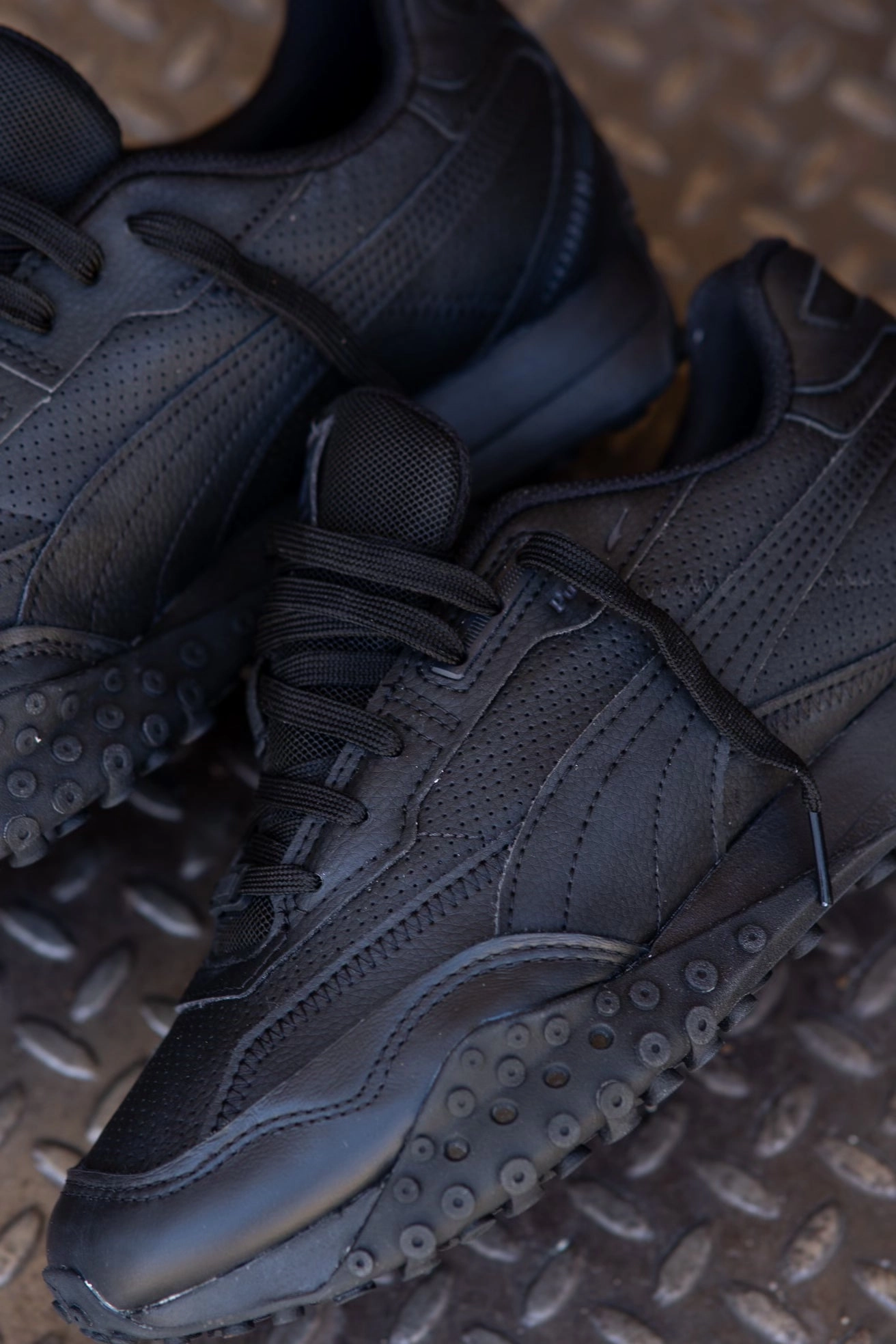 Mens Puma Blacktop Rider Leather (Black/Shadow Grey) Puma athletic shoe visuals