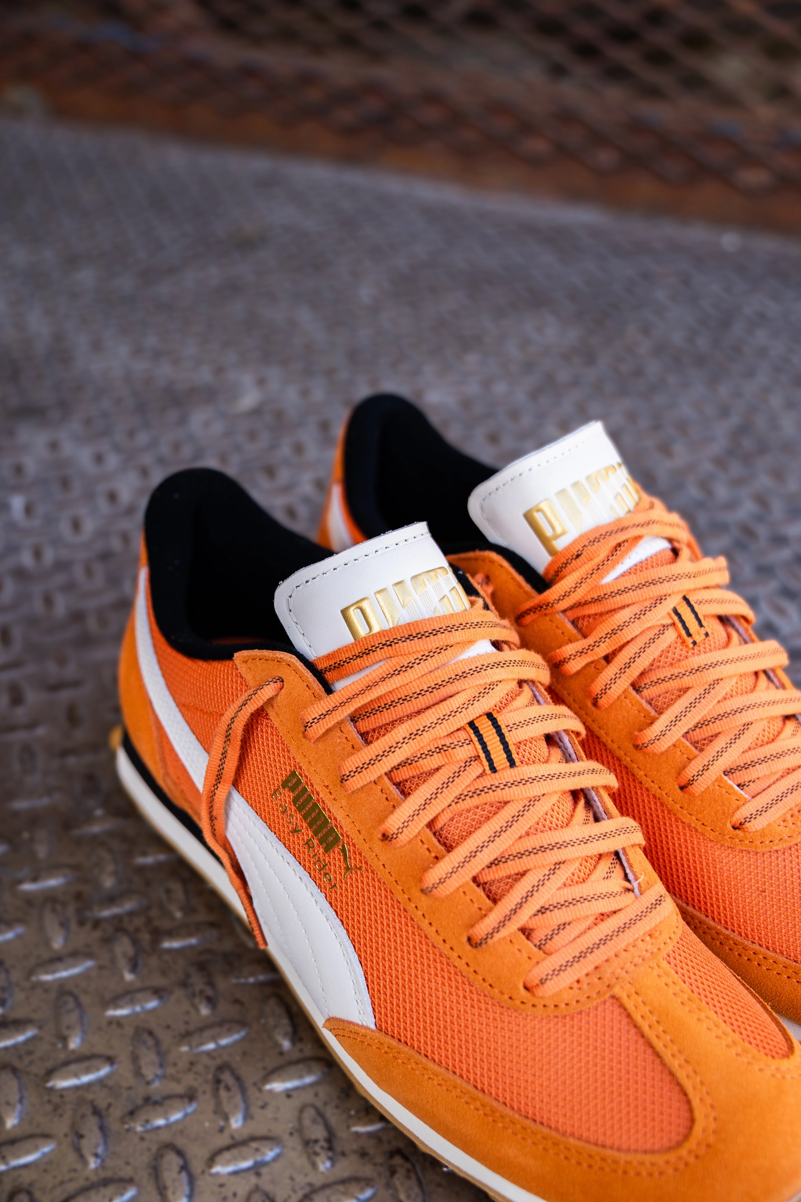 Mens Puma Easy Rider Footie (Maple Syrup/Warm White) Puma athletic shoe visuals