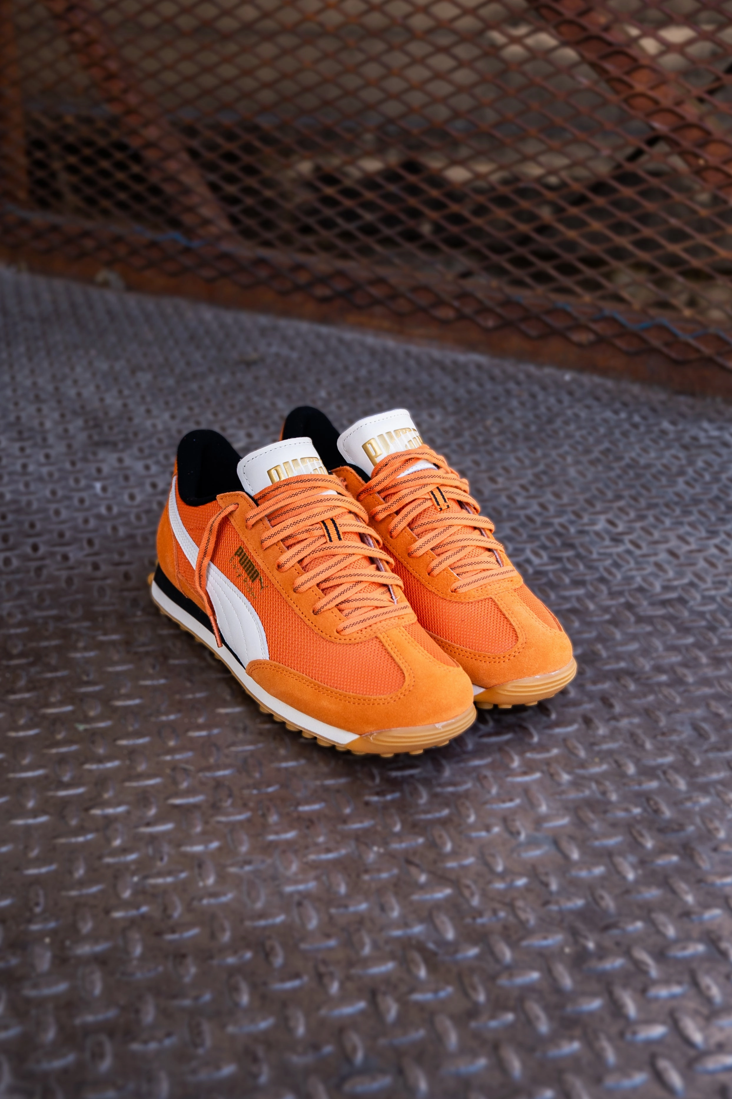 Mens Puma Easy Rider Footie (Maple Syrup/Warm White) Puma athletic shoe visuals