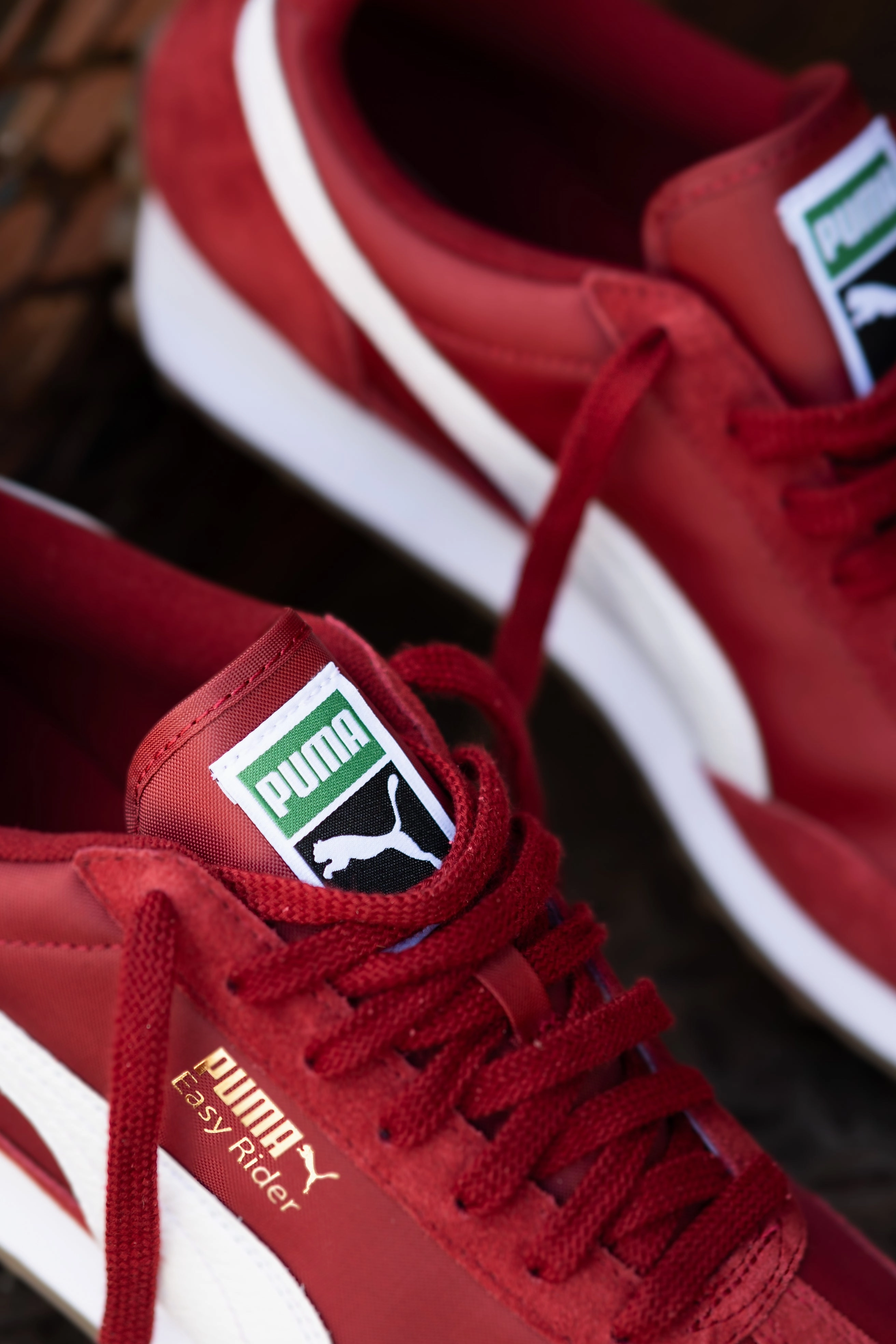 Mens Puma Easy Rider Vintage (Intense Red/Puma White) Puma athletic shoe visuals
