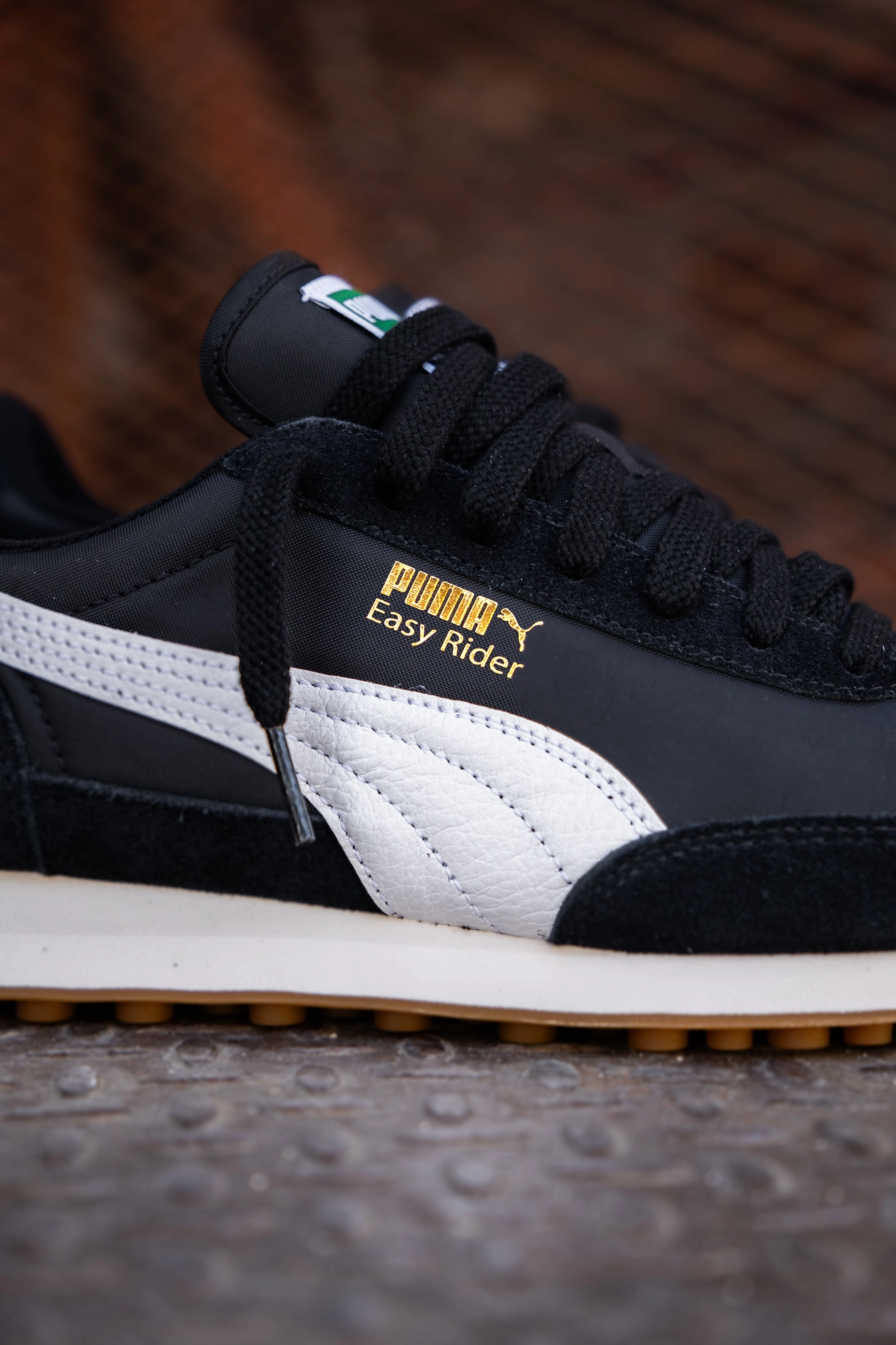 Mens Puma Easy Rider Vintage (Puma Black/Puma White) Puma athletic shoe visuals