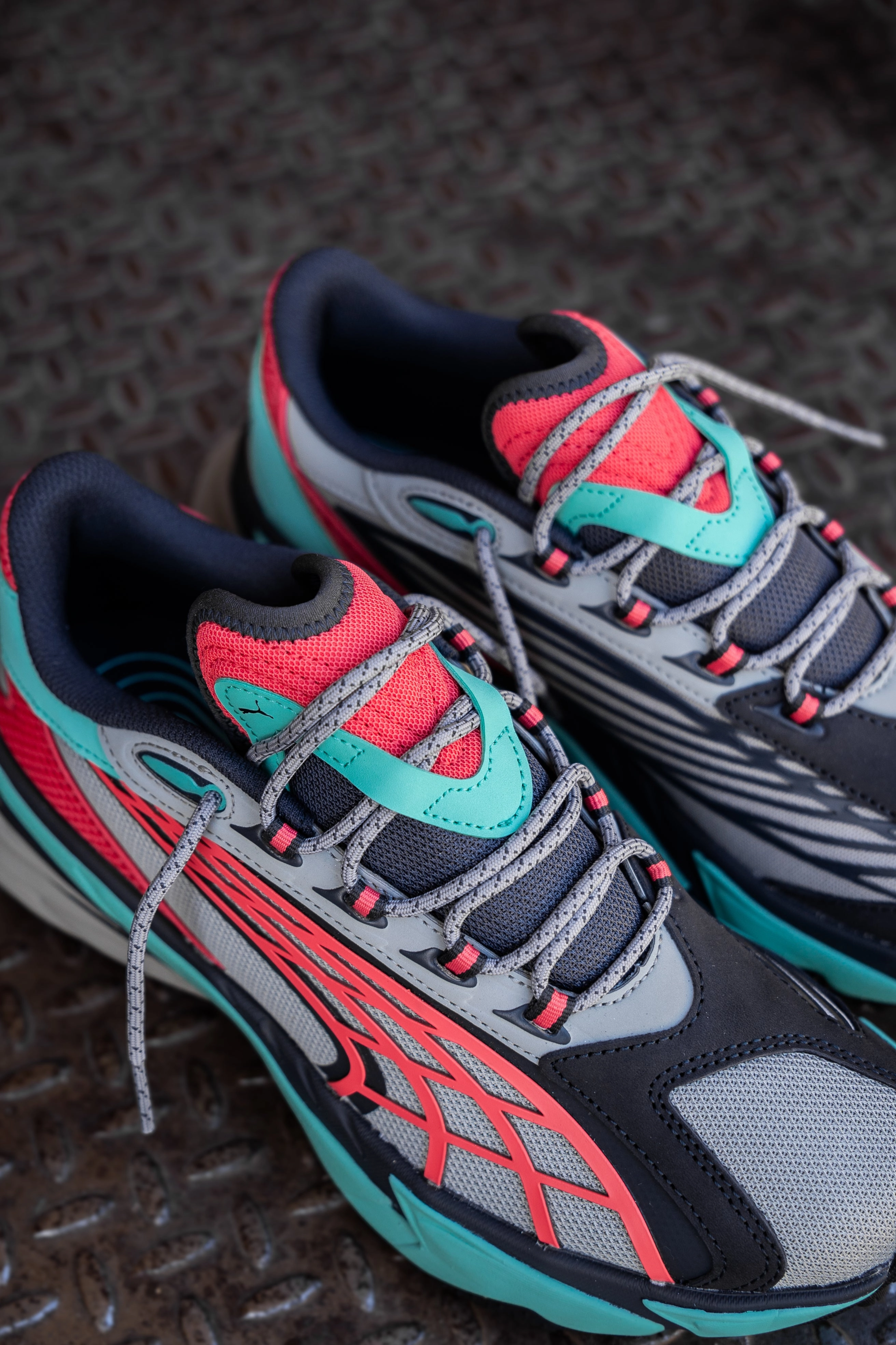 Mens Puma Spirex (Smokey Gray/Salmon) Puma athletic shoe visuals