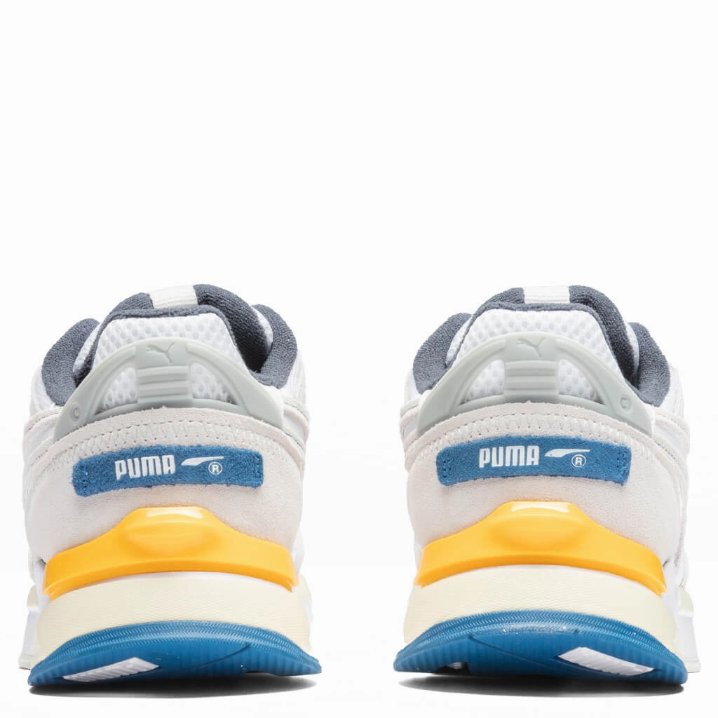Mirage Sport Cut Out - Grey Puma Suede Street Sneakers