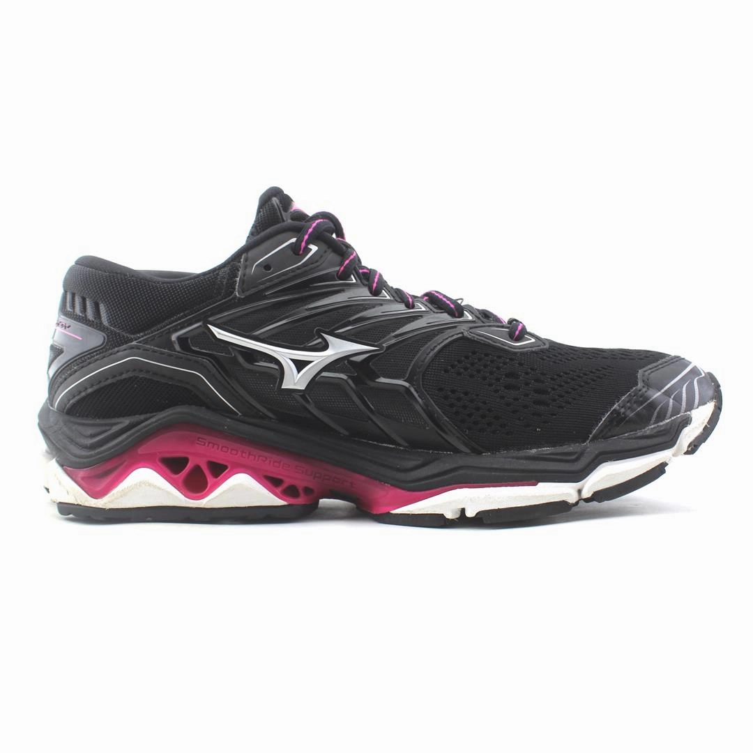 MIZUNO WAVE HORIZON 2 Mizuno sport shoe styles